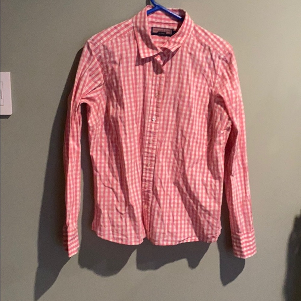 Vineyard Vines Pink shirt
